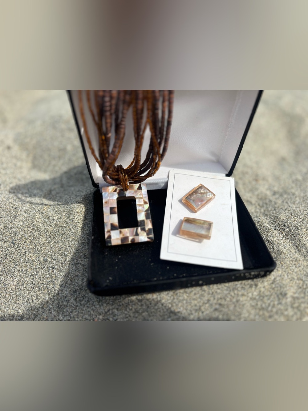 🤎 Reversible Abalone & Mother of Pearl Statement Pendant Necklace Set + Earrings - Picture 6 of 17